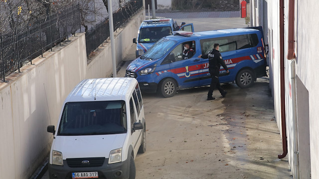 Bebeğin cenazesi emniyet ve jandarma ekiplerinin nezaretinde defnedildi.