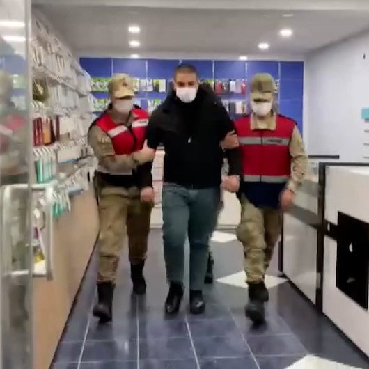 Muşta esnafı 600 bin lira dolandıran sahte yüzbaşı yakalandı