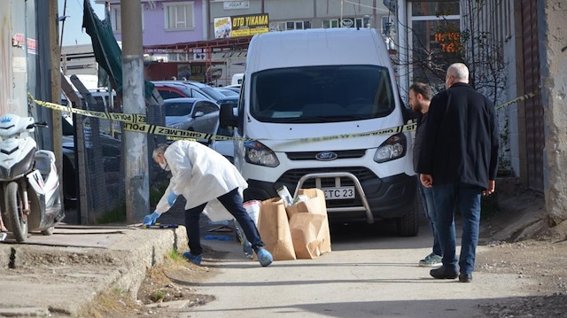 Polis ekipleri, şüpheli veya şüphelilerin yakalanması için çalışma başlattı.