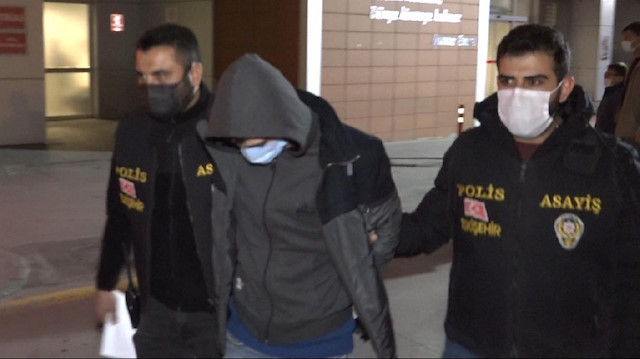 A.Ç. çıkarıldığı nöbetçi mahkemece tutuklandı.