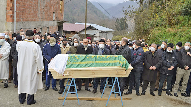 Hilmiye Sezgin için dün Trabzon’un Of ilçesi Taşan beldesinde ikindi namazına müteakip cenaze töreni düzenlendi. 