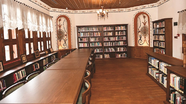 Türkiye’de bir ilk olan Tasavvuf Tarihi ve Edebiyatı Kütüphanesi kuruldu.