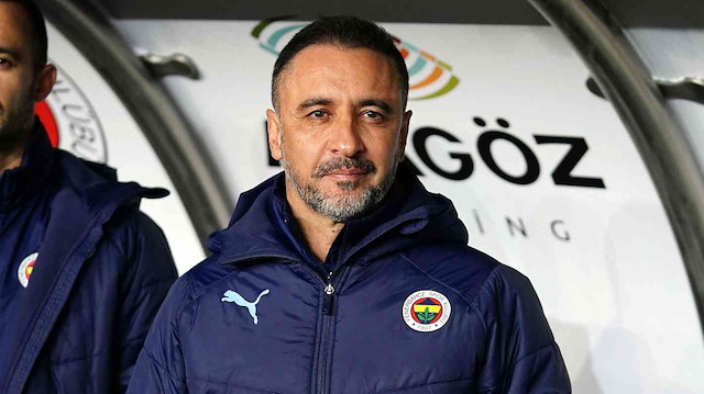 Fenerbahçe'nin teknik direktör Vitor Pereira ile yollarını ayıracağı iddia ediliyor.