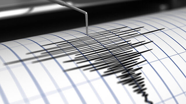 Akdeniz'de 4.9 ve 5.5 büyüklüğünde iki deprem