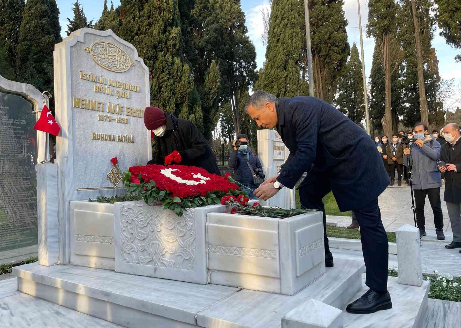 Milli Şair Mehmet Akif Ersoy vefatının 85’inci yılında anma töreni yoğun ilgi gördü.