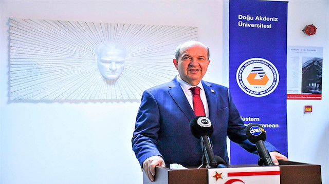 Yüzleşme isimli Çağdaş Mağusa Gravürleri Sergisi Cumhurbaşkanı Ersin Tatar tarafından Daü’de açıldı
