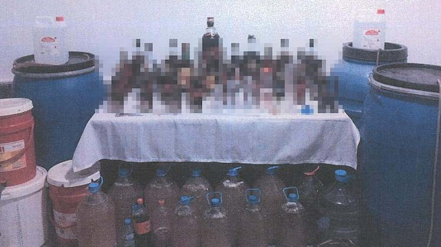 CHP İl Başkan Yardımcısının evine sahte alkol baskını