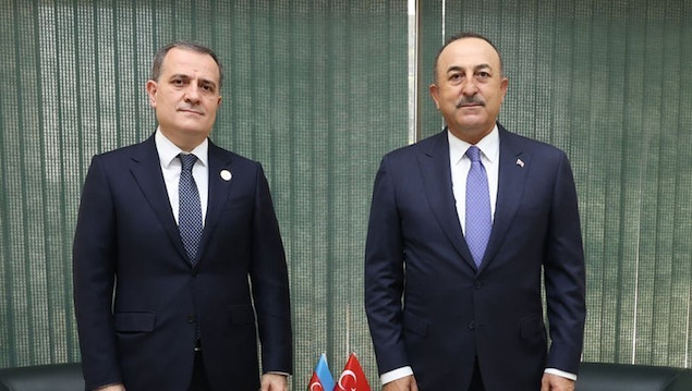 Dışişleri Bakanı Çavuşoğlu, Azerbaycanlı mevkidaşı Bayramov ile Kazakistan’daki durumu görüştü