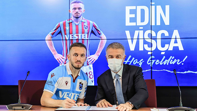 Trabzonspor, Edin Visca'nın transferi için Başakşehir'e 4.3 milyon euro bonservis bedeli önerdi.