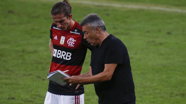 Domenec Torrent Brezilya ekiplerinden Flamengo'da kısa bir süre görev almıştı.