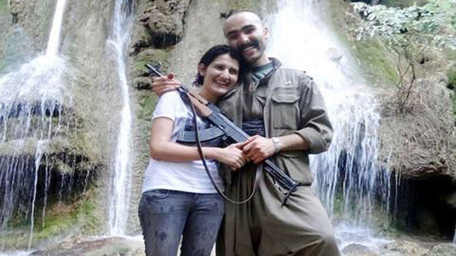 HDP Milletvekili Semra Güzel'in PKK'lı terörist Volkan Bora ile fotoğrafı ortaya çıkmıştı.
