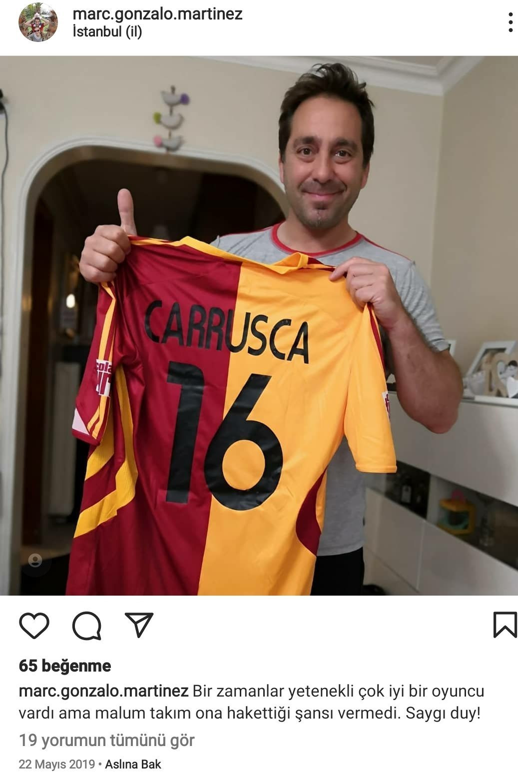 Marc Gonzalo'nun eski Galatasaraylı futbolcu Carrusca için yaptığı paylaşım da sosyal medyada tepki gördü.