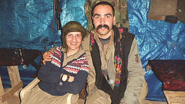 HDP'li Semra Güzel PKK kamplarında sözlüsü Volkan Bora ile.