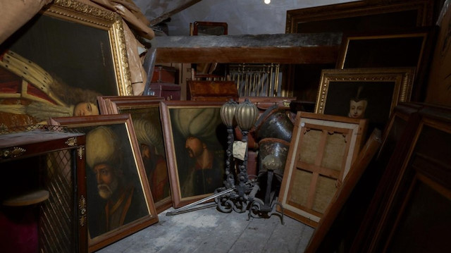 Tavan arasından Kanuni çıktı: Beş padişahın portresi İskoçya'da bulundu