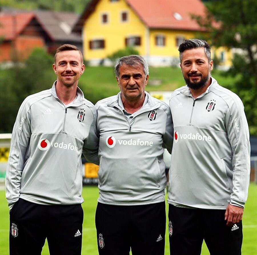Guti, İlhan Mansız ile birlikte Şenol Güneş'in teknik ekibinde yer almıştı.