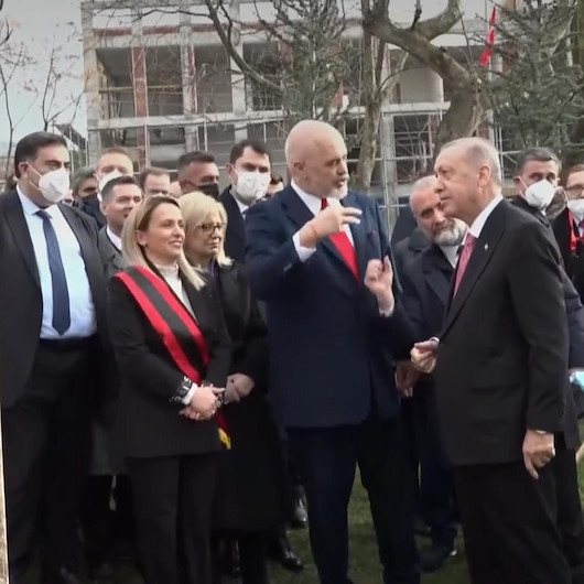 Cumhurbaşkanı Erdoğan Arnavutlukta adının verildiği meydanın açılışına katıldı