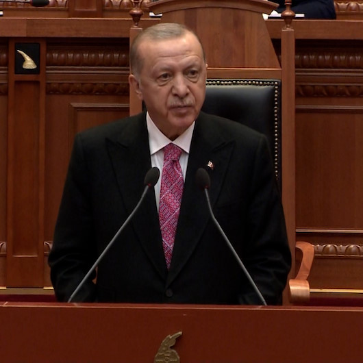 Cumhurbaşkanı Erdoğan Arnavutluk Meclisine hitap etti: Balkanlarda kalıcı barışın tesisi Türk dış politikasının öncelikleri arasındadır