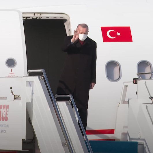 Cumhurbaşkanı Erdoğan resmi ziyafetlerde bulunmak üzere Arnavutluka gitti
