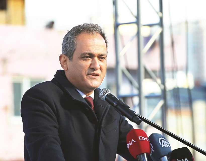Mahmut Özer