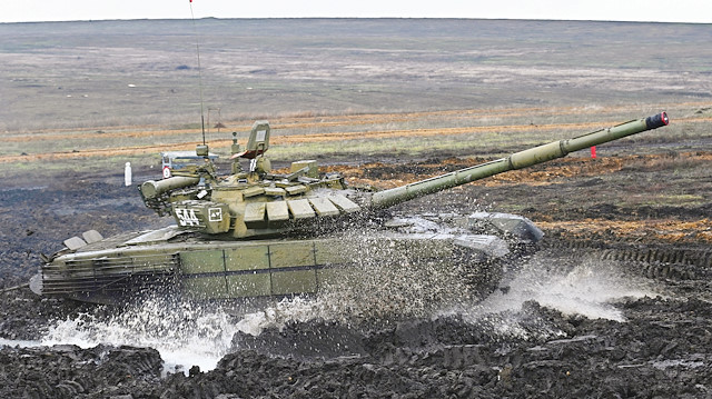 Ukrayna’da Rusya ve Batı’dan güç gösterisi: Üç koldan askeri gerilim