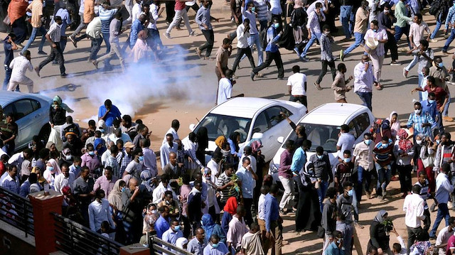 السودان.. رؤساء ووكلاء نيابة يدعون للتحقيق في "انتهاكات الاحتجاجات"