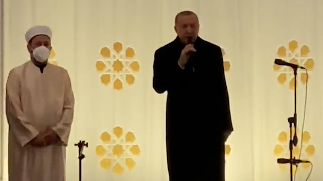Cumhurbaşkanı Erdoğan: Hz. Adem ve Havva'ya kimsenin dili uzanamaz
