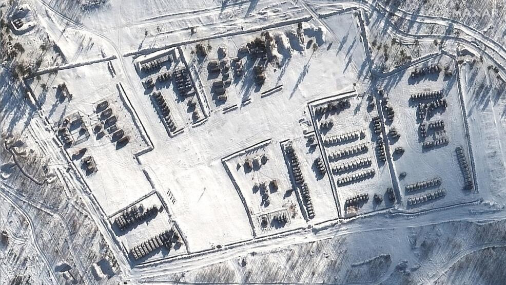 Ukrayna sınırındaki Rus askeri yığınağı artıyor.