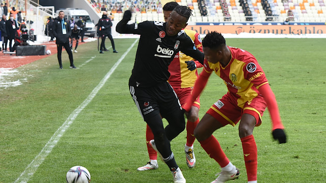 Batshuayi maçta yakaladığı fırsatlardan yaralanamadı.