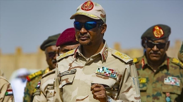 السودان.. "حميدتي" يبدأ زيارة لإثيوبيا لبحث تعزيز العلاقات