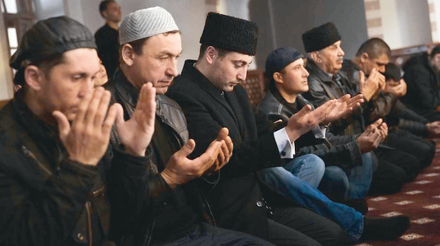 Müslümanlar diken üstünde: Kırım’da tarih tekerrür mü edecek