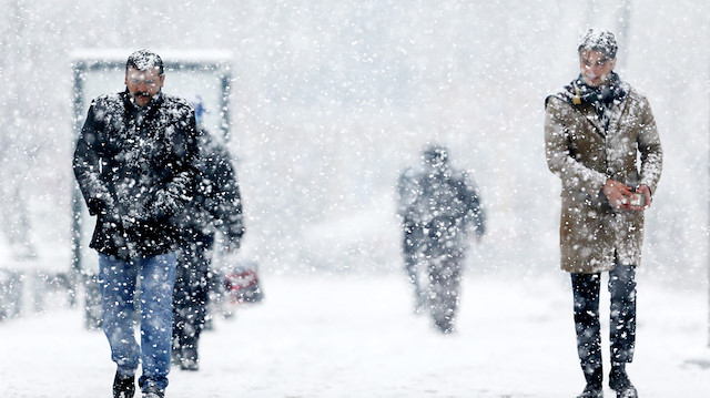 Meteorolojiden bugün için de kar uyarısı: Kimi illerde kuvvetli yağacak