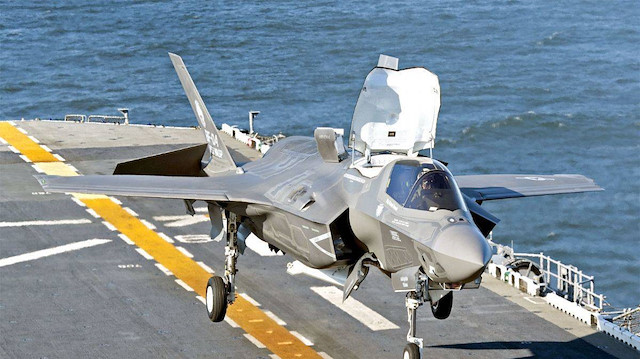 Uzmanlara göre ABD Güney Çin Denizi'ne düşen F-35'in enkazına Çin'den önce ulaşmaya çalışıyor