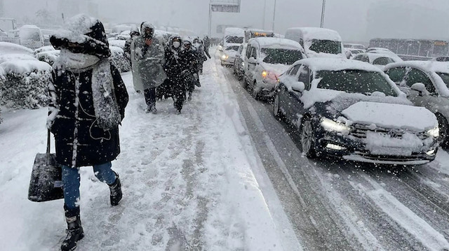 İstanbul için yeni karlı hava dalgası yolda: Şubat ayının ilk haftası geri geliyor