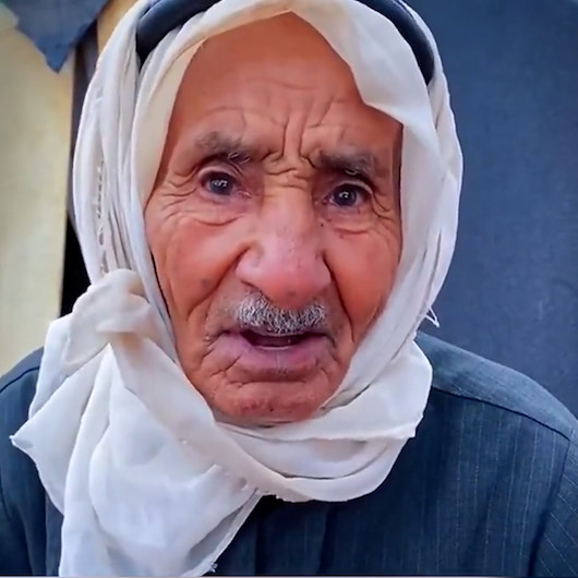 Esed rejiminin hayatlarını mahvettiğini anlatan 100 yaşındaki amca: Burada oturup Allaha ibadet ediyoruz