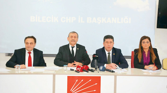 CHP Bilecik İl Başkanı Metin Yaşar basın toplantısı düzenledi.