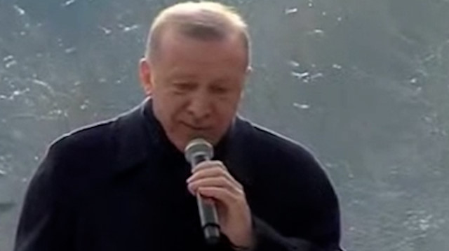 Cumhurbaşkanı Erdoğan: Seviyesi yok ki seviyesine ineyim