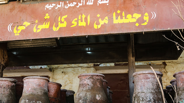 Sudan'da yoksulların buzdolabı, yolcuların sebili çömlek su küpü geleneği sürdürülüyor