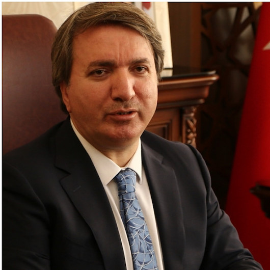 Sivas ve Aksaray valilerinin gülümseten atışması: Leğende kayan çocukları görünce dayanamayıp şehre davet etti