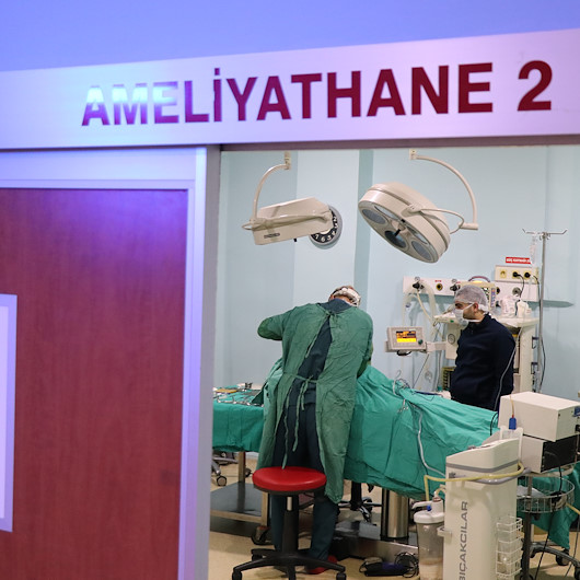 Midesinden bir buçuk saatte çıkarıldı: Doktor böylesine ilk defa rastladığını söyledi