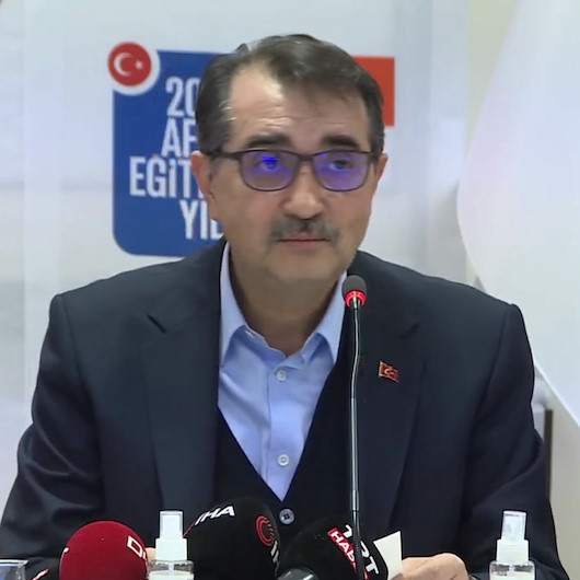 Enerji ve Tabii Kaynaklar Bakanı Dönmez'den Isparta'daki elektrik kesintisiyle ilgili açıklama: Faturaların tahsilatı bir ay ertelendi