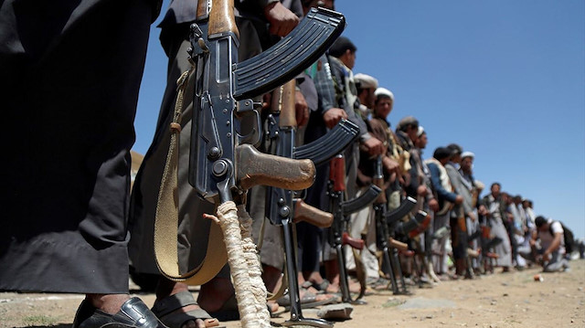 Yemen'deki Husiler: Koalisyon güçlerinin saldırısı sonucu uluslararası iletişim kesildi.
