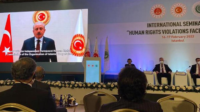 "Müslümanların Karşılaştıkları İnsan Hakları İhlalleri" semineri İstanbul'da yapıldı.