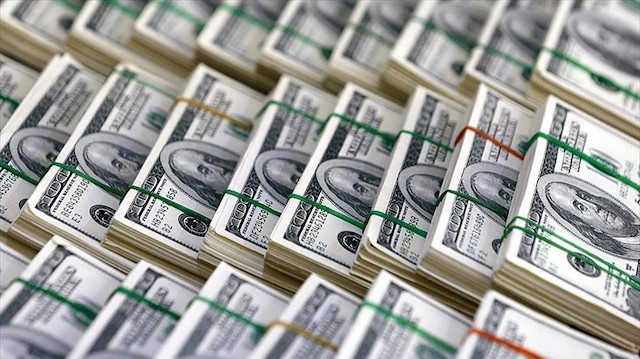 Rusya, ABD bankalarından tonlarca nakit para çekti