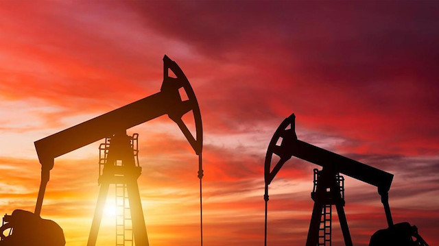 Rusya Ukrayna krizi petrol fiyatlarına yansıdı: Son yedi yılın en yüksek seviyesinde