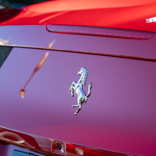 Ferrari'nin ilk SUV modelinin görüntüsü tanıtım öncesi sızdı