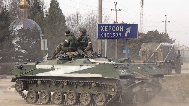 Belarus sınırından Ukrayna’ya giren Rus ordusunun ana hedefinin başkent Kiev’e ulaşmak olduğu değerlendiriliyor.