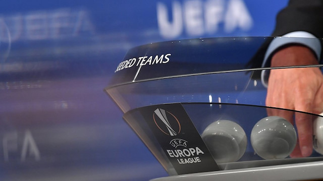 UEFA Avrupa Ligi'nde kura heyecanı yaşandı.