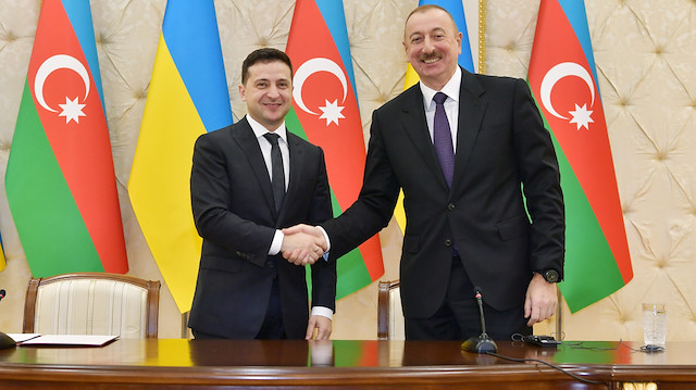 Ukrayna Devlet Başkanı Vladimir Zelenskiy ile Azerbaycan Cumhurbaşkanı İlham Aliyev 