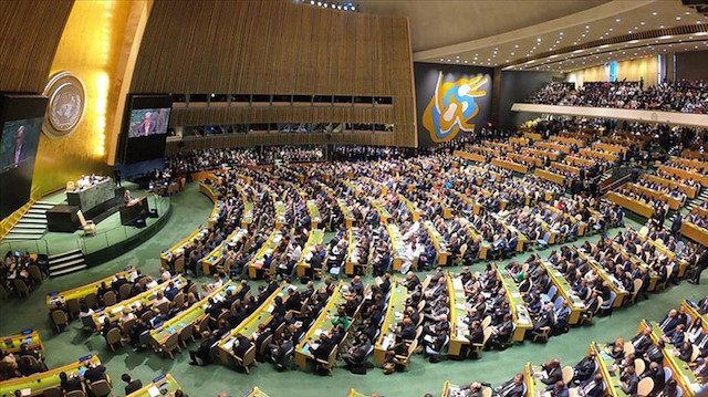 BM Genel Kurulu'nda bugünkü Ukrayna karar tasarısının oylaması çarşambaya ertelenebilir. 
