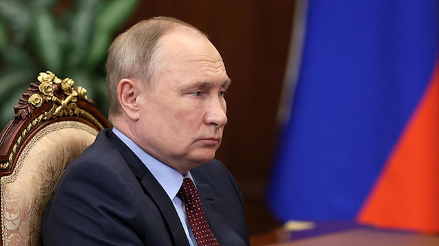 Rus iş insanı: Putin'i getirene bir milyon dolar vereceğim